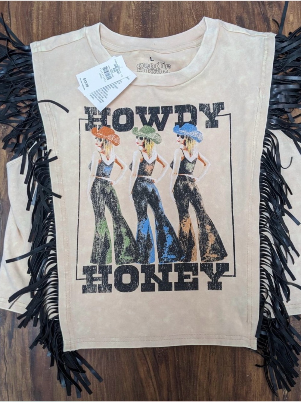 NWT ~ Buckle Howdy Honey Graphic Fringe Tee ~ Tag L (fits like M)